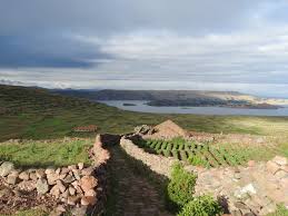 Die christlichen priester, die die spanische conquista perús begleiteten, verbrannten die quipús und ließen zeugnisse der inkaischen kultur zerstören. Peru 10 13 Titicaca See Amantani Eine Traumhafte Insel Die Inka Ruine Pachamama Eine Herzliche Gastfamilie Bewusst Wandlerin