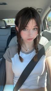 who's trying to eat it as a friend? ☺️