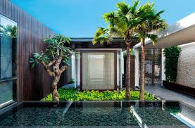 Model pagar rumah geser biasanya dipakai pada rumah minimalis sehingga memiliki kesan yang elegan dan modern. Desain Rumah Bali Modern Dan Filosofinya Yang Menginspirasi
