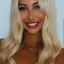 Zara Holmes (@ZaraHolmes4)