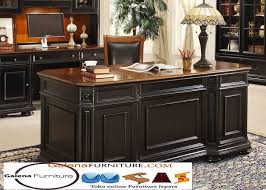 Kayu solid hanya terdiri dari bahan dasar kayu tanpa dicampur atau di kombinasi dengan bentuk bahan lain atau biasa disebut kayu campuran. Meja Kantor Surabaya Kayu Jati Solid Minimalis Jual Meja Kantor Murah