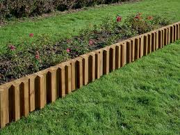 Bordure Metis En Pin Classe 4 Bois Durapin Allees Jardin Potager Bordure Amenagement Exterieur Bordure Potager