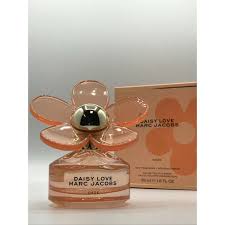 Daisy daze is a feminine perfume by marc jacobs. Daisy Love Daze By Marc Jacobs 1 6 Oz 50 Ml Perfume Edt Spray Box 3614229654059 Marc Jacobs Beauty Fash Direct
