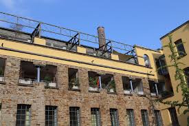 Makler oder privatanbieter anschreiben und schon bald im gebiet engelskirchen eine immobilie finden. 3 Zimmer Wohnung Zu Vermieten Engels Platz 2 51766 Engelskirchen Oberbergischer Kreis Mapio Net