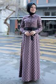 Zehrace Kareli Bordo Elbise Elbise Moda Stilleri Elbise Modelleri