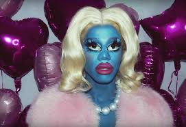 Here's what you need to know about the latest queens fighting for rupaul's drag style: Drag Heroine Naomi Smalls Like You Ve Never Seen Her Before Interview Magazine