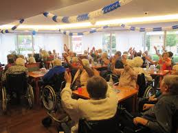 Altenpfleger bei haus am berg hasbergen bielefeld und umgebung, deutschland. Haus Am Berg Seniorenpflege Und Betreuung Gmbh Startseite Facebook