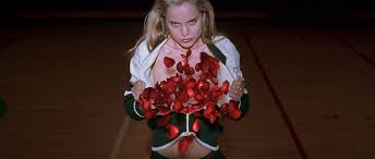 Watch Online - Mena Suvari – American Beauty (1999) HD 1080p