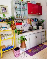 Berikut 5 rak riring kaca model terbaru dengan harga yang terbilang terjangkau 6 Model Rak Piring Dalam Kitchen Set Lebih Rapi Homeshabby Com Design Home Plans Home Decorating And Interior Design