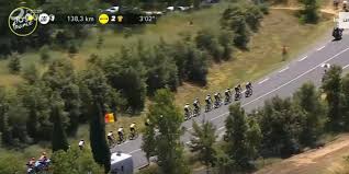 ‍♂ après 9 étapes disputées à une allure folle, le peloton du tour de france a enfin l'opportunité de souffler un peu ce lundi avec la première. Polemique En Plein Direct Sur La Rtbf Au Tour De France Un Debat Sur La Vaccination Provoque De Vives Reactions La Libre