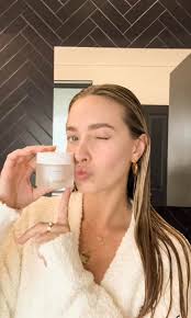 AUSTRALIAN UGC CREATORS We're a new small business starting up and have  just launched our skincare brand- Ms Morning IG: MsMorning.official. TT:  msmorningofficial We are looking to do GIFTED COLLABORATIONS with UGC