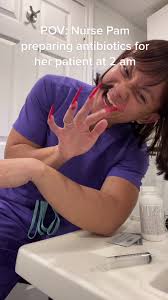 Innovative Nurse Improvises Pill Crushing Technique