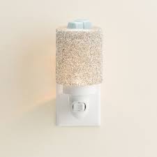 Bissell Cleanview Swivel Rewind Pet Deluxe Pin By Diane Monroe Szabad On Scentsyyy Scentsy Scentsy Warmer Candle Warmer
