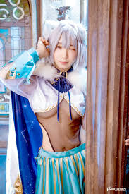 超人気レイヤー伊織もえ、プライドオブエデンコスプレで乳首ハミ出してしまう - おなネタエログ速報