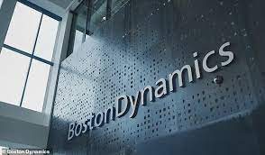 Robots Boston Dynamics Unveils New Warehouse Machine That Can Shift Up To 800 Boxes Per Hour Daily Mail Online
