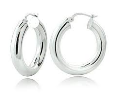 Sii il primo a recensire questo prodotto. Sterling Silver 5mm High Polished Small Round Earring Hoops Buy Round Hoop Earrings Polished Earrings Small Round Earrings Product On Alibaba Com