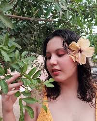 Primavera para florecer o marchitar, siempre se trata de elegir...🌼