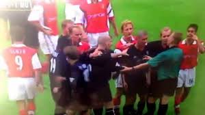Keane and vieira was a midfield rivalry that had football fans rapt and that has not been rivalled since the manchester united and arsenal legends hung up their both men poured every inch of themselves into battle whenever the two sides met, with keane just about shading it. Patrick Viera Vs Roy Keane And Stam Youtube