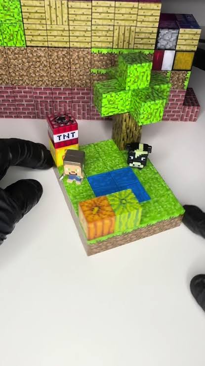 D&iacute;a 14: Creando Mundos con Bloques Magn&eacute;ticos de Minecraft