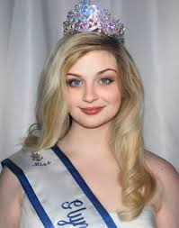 Brandy Langley : https://thegeorgiagazette.com/glynn/brandy-langley-2/