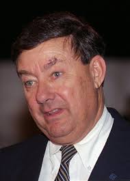 John G. Smale, Procter & Gamble Chief, Dies at 84