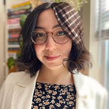 Jennifer Whidden's Instagram, Twitter & Facebook