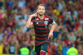 292,072 likes · 183 talking about this. Lfc Transfer Room On Twitter Everton Ribeiro Liverpool Have Limited Weaknesses But The Head Coach Has Explained The Strategy And Plan We Will Implement Tomorrow I Can T Talk About That Now I