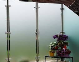 Sichtschutz Garten Glas Einfach Zu Montieren Selbstmontage Moglich Edelstahl Pfosten Sichtschutz Terrasse Glas Sichtschutz Garten Sichtschutz