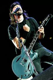 There Goes My Hero Watch Him As He Goes Pin By Eileen Mayhew On Foo Fighters Foo Fighters Dave Grohl Foo Fighters Dave Foo Fighters