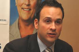 Le PQ accuse Québec de laisser traîner 6 milliards $ à Ottawa