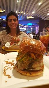 See more of gordon ramsay on facebook. Excelente Vista De La Cocina Picture Of Gordon Ramsay Burger Las Vegas Tripadvisor