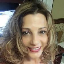 Ursula Carter's Instagram, Twitter & Facebook