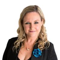 Karly Donovan-Dickson — Reviews & Property Sales
