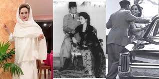 Kartika sari dewi shukarnor (32) berasal dari sungai siput, perak.dia merupakan model pelancongan. Fakta Ratna Sari Dewi Janda Presiden Soekarno Dilamar Super Romantis Saat Senja Di Tampaksiring Dan Masih Wni Demi Gampang Ziarah Ke Blitar Kapanlagi Com