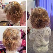 Vor allem naturlocken sind in puncto pflege und. Kinderhaarschnitt Madchen Mit Locken Bob Feines Haar Kids Hair Madchen Haarschnitt Kinderhaarschnitte Haarschnitte Fur Kleine Madchen