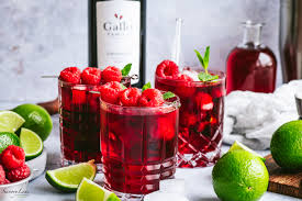 Rotwein mit Sprite & Limetten