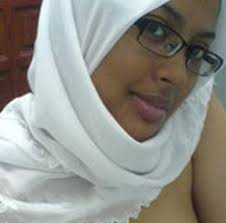 Abdulsalam labarin cin gindi hausa password. Labarin Cin Gindi Complete