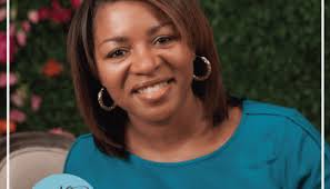 Sister Interview: Kendra Broekhuis