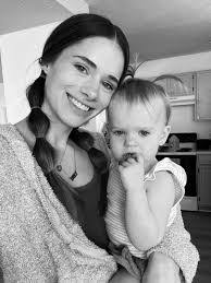 Abby Saylor's Instagram, Twitter & Facebook