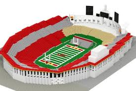 The first ever chance to build a detailed lego® football model of manchester united's old trafford stadium for fans to proudly. Multiple Big Name College Football Stadium Replicas Get Made Out Of Legos Bleacher Report Latest News Videos And Highlights