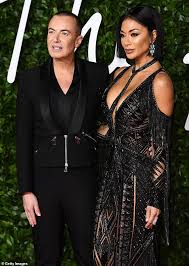 Check spelling or type a new query. British Fashion Awards 2019 Nicole Scherzinger Reunites With Ex Lewis Hamilton Daily Mail Online