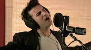Muzeyyen Senar Younger Tarkan So Talented In This Duet Benzemez Kimse Sana Sarkilar Sanat Muzigi Muzik