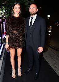 Yasemin özilhan son dakika haberleri ve yasemin özilhan haber ile ilgili video, anlık canlı gelişmeler en son haber'de. Who Is Izzet Ozilhan Dating Izzet Ozilhan Girlfriend Wife