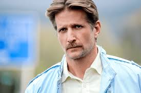 Waco' Creators Drew & John Erick Dowdle Talk Shedding New Light On An  Infamous Story