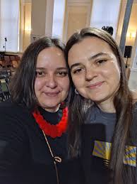 Olena Apchel (@olena.apchel) • Facebook