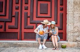 Even though things go wrong sometimes, you can try to stay happy and find joy in the good things that are still left. Key Spanish Phrases For Travelers To Use In Colombia
