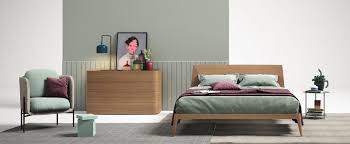 Real wood bedroom set collections. Modern Beds In Wood Super King King Size Beds
