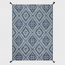 Pick the outdoor rug size that's right for you at dfohome and take advantage of free online shipping everyday. 5 X 7 Dot Diamond Outdoor Rug Blue Threshold Target