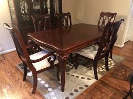 Used Dining Room Tables And Chairs Lovely Cherry Wood Dining Table Chairs Furnitur Ruang Makan Ruang Makan Meja Makan