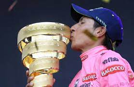 The giro d'italia trophy is displayed at the start of stage three of the 2016 giro d'italia, after a 190km stage from nijmegen to arnhem on may 8 Report 2016 Giro D Italia To Start In Apeldoorn Cyclingnews